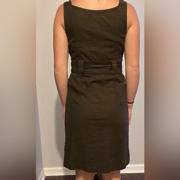 Cute work dress! - Picture 2 of 3